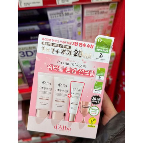 Sét 3 Tuýp Kem Chống Nắng d'Alba Hồng Và Tím 50+50+20ml (120ml) – Dưỡng Sáng, Chống Nắng SPF Cao