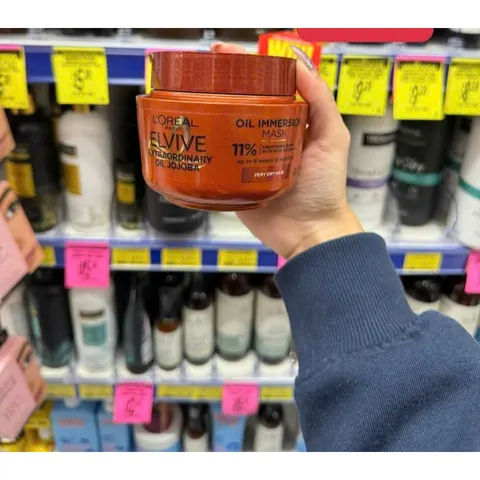 Dưỡng ẩm tóc Loreal Elvive Hyaluron Plump 300ml - Sản phẩm chăm sóc tóc chuyên biệt cho tóc mềm mượt bồng bềnh
