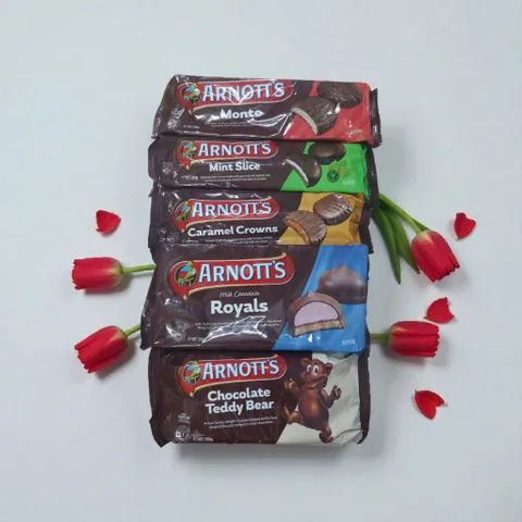 Bánh Arnotts Chocolate 200g Nhập Khẩu Úc - Bánh Quy Socola Giòn Rụm, Hương Vị Đặc Trưng Úc Thơm Ngon