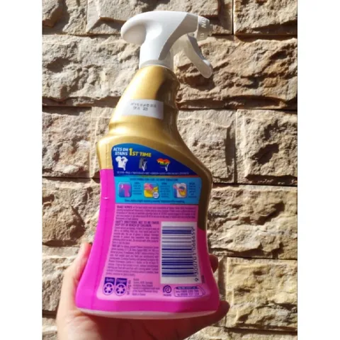 Chai xịt tẩy vết bẩn Vanish Oxi Action 450ml - Giải pháp làm sạch nhanh chóng cho sofa, thảm, nệm và giày dép tại nhà