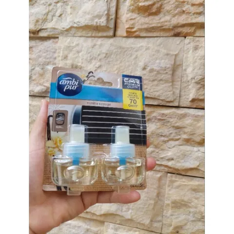 Tinh dầu thơm ô tô Ambi Pur 7.5ml thiết kế sang trọng, lưu hương lâu, khử mùi hiệu quả, dùng được cho mọi loại xe