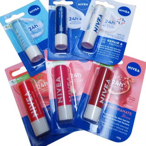 Son Dưỡng Môi NIVEA Australia Lip Bill 4.8g - Dưỡng Ẩm, Phục Hồi Môi Khô, Lót Son Màu, Chứa Vitamin E