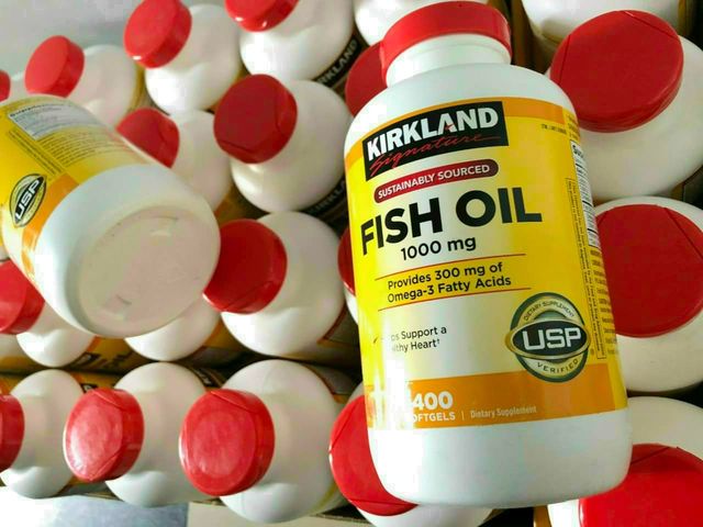 Viên uống dầu cá Kirkland Fish Oil 1000mg 400 viên - Giúp tăng cường sức khỏe tim mạch, hàng Mỹ chính hãng chất lượng cao.