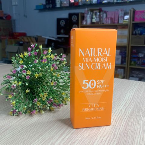 Kem Chống Nắng 3W Clinic Collagen UV Sun Screen SPF50+ - Bảo Vệ Da Tối Ưu Và Chống Lão Hóa 98% Tác Hại Tia UV