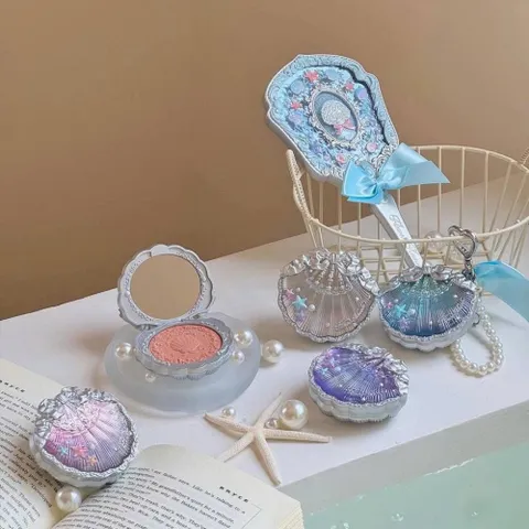 Phấn Má Hồng Flower Knows Shell Jewel Collection Silk Satin Blush 5G - Nana Shop