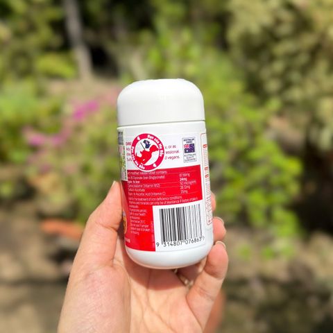 Viên Uống Bổ Sung Sắt Nature's Way Hight Strength Iron + Vitamin C & B12 - 30 Viên Tăng Cường Hồng Cầu, Miễn Dịch, Năng Lượng
