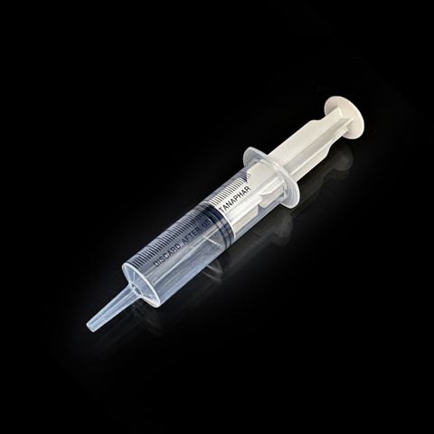 Bơm Tiêm Y Tế Đơn Lần 50ml TANAPHAR - Hộp 25 Chiếc Tiệt Trùng, An Toàn, Chất Lượng Cao