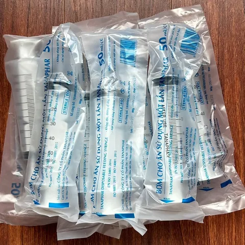 Hộp 25 Bơm Tiêm 50ml/cc Đầu Lớn Không Kim TANAPHAR - Vô Trùng, Tiệt Trùng Ethylene Oxide, Sử Dụng Một Lần