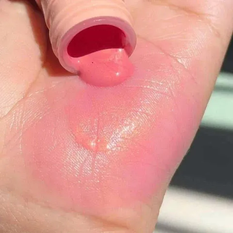 Má hồng kem NARS Orgasm – glowy, mềm mịn