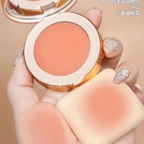 Phấn má Gucci Blush De Beauté 02 Tender Apricot - Phấn trang điểm màu cam apricot tự nhiên, trẻ trung, bền màu, phù hợp mọi loại da