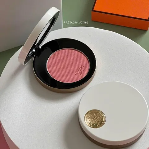 Phấn má Hermes Rose Hermes Silky Blush Powder 37 Rose Poivre – hồng đất sang