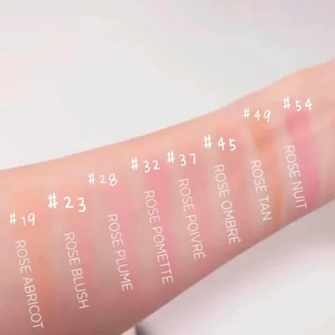 Phấn Má Hermes Rose Plume 28 - Màu Hồng Ngọt Ngào, Tự Nhiên, Dưỡng Da, Thiết Kế Sang Trọng, Trang Điểm Hoàn Hảo cho Phái Đẹp