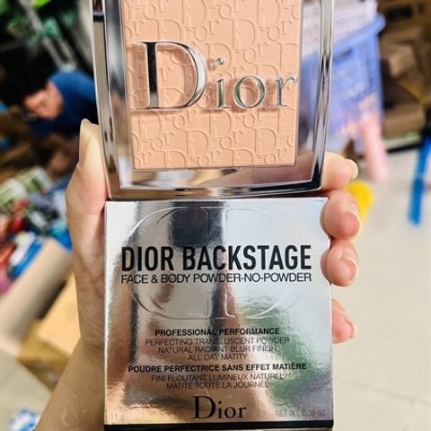 Phấn phủ nén Dior Backstage Face & Body Powder #2N 11g - Lớp trang điểm tự nhiên, mịn màng, phù hợp mọi loại da, không bết dính.