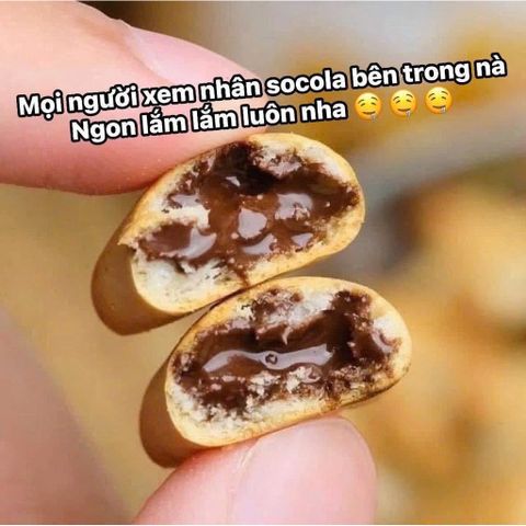 Bánh Gấu Panda Nhân Kem Sô Cô La Meiji Hello Panda - Thùng 32 Gói 680g, Hàng Nội Địa Mỹ, Vỏ Bánh Giòn Tan, Nhân Socola Thơm Ngon