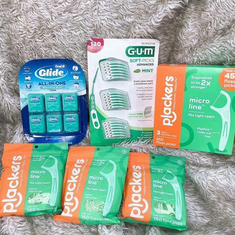 Tăm chỉ nha khoa Plackers Micro Mint - Gói 150 cây, Giúp Sạch Răng Miệng, Dễ Sử Dụng, Hơi Thở Thơm Mát - Nhập Khẩu Mỹ