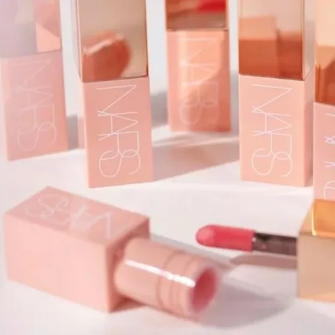 Má hồng kem Nars tone orgasm