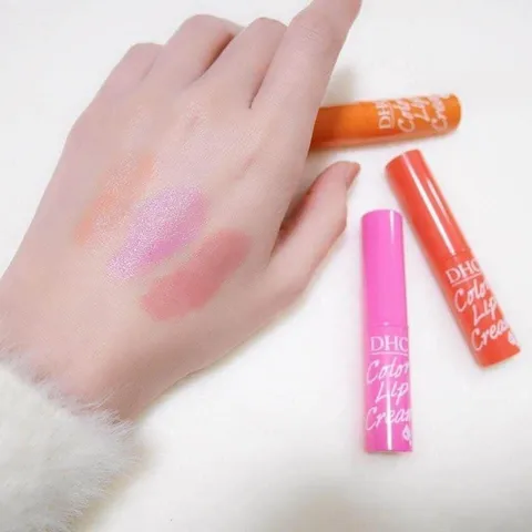 Son Dưỡng DHC Color Lip Cream - Dưỡng Ẩm Làm Mềm Môi, Giảm Thâm, Ngăn Ngừa Lão Hóa - Hàng Chính Hãng Nhật Bản