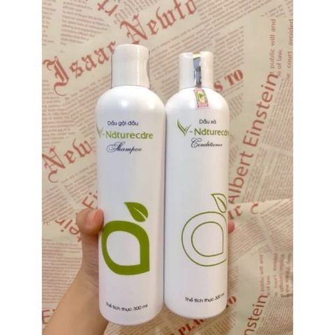 Combo Dầu Gội Dầu Xả Vnaturecare 300ml - Giải Quyết Gàu, Giảm Gãy Rụng, Tóc Mềm Mượt, 100% Tự Nhiên An Toàn Cho Gia Đình