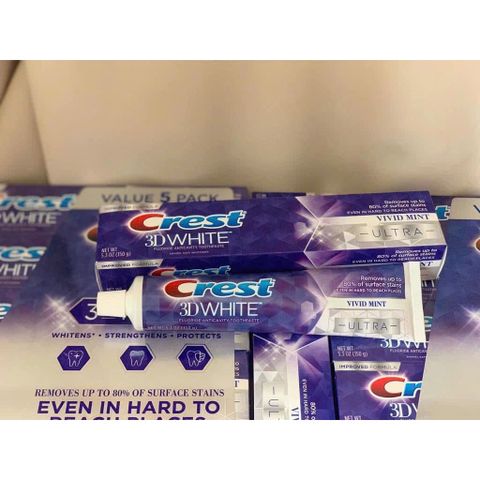Kem đánh răng Crest 3D White Vivid Mint Ultra 147g - Làm trắng răng, bảo vệ sức khỏe răng miệng, hương bạc hà tươi mát