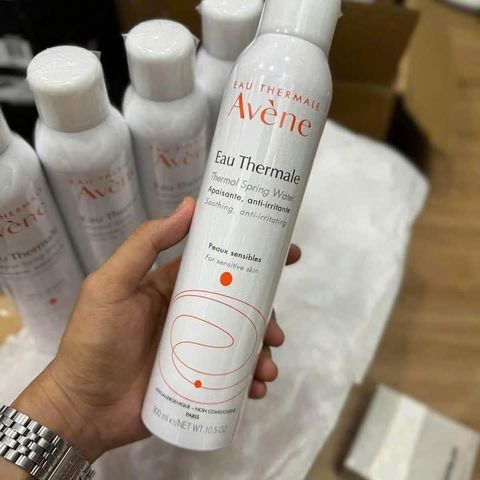 Xịt khoáng Avene 300ml – dịu da, cấp ẩm