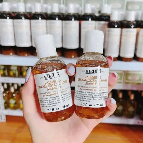 Toner Kiehl's Calendula 75ml - Chăm sóc da nhạy cảm, làm dịu và giảm viêm tự nhiên, chiết xuất hoa cúc nổi tiếng