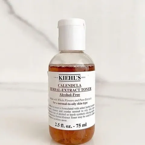 Toner Kiehl's Calendula 75ml - Chăm sóc da nhạy cảm, làm dịu và giảm viêm tự nhiên, chiết xuất hoa cúc nổi tiếng