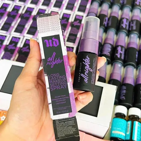 Xịt Khóa Nền Urban Decay All Nighter 15ml - Giữ Lớp Trang Điểm Hoàn Hảo, Chống Trôi Trong Mọi Thời Tiết