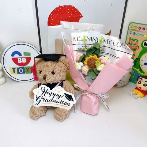 Gấu bông tốt nghiệp Teddy 25CM đội mũ cử nhân - Quà tặng ý nghĩa cho lễ tốt nghiệp kèm bó hoa và thẻ chúc mừng
