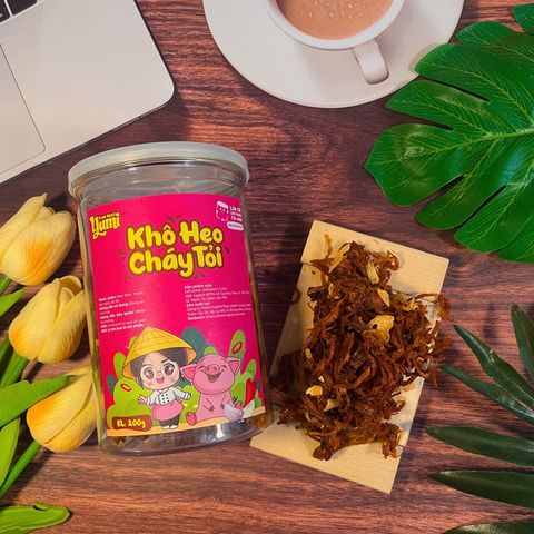 Khô Heo Cháy Tỏi Yumi - Đồ Ăn Vặt Thịt Lợn Xé Sợi Ngon Miệng, Hương Vị Thơm Ngon, An Toàn Vệ Sinh, Thích Hợp Ăn Liền