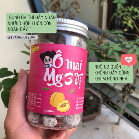 Ô mai Mơ 3 vị Yumi - Đồ ăn vặt xí muội chua mặn ngọt, 150g, 250g, hấp dẫn cho sức khỏe và dịu họng, quà tặng tuyệt vời.