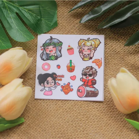 Miếng dán Sticker trang trí các nhân vật của Trạm ngọt Yumi, kích thước 8x8cm