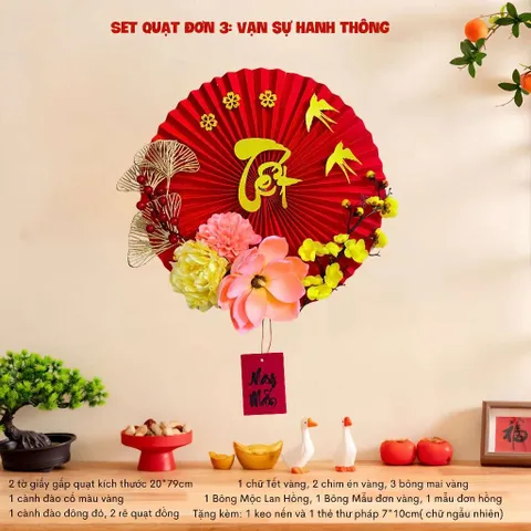Set Quạt Trang Trí Tết 2025 - Biểu Tượng May Mắn và Tài Lộc, Họa Tiết Truyền Thống Cho Không Gian Sống Động