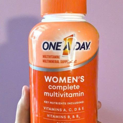 Viên uống One A Day Women's Multivitamin 300 viên - Vitamin và Khoáng chất bổ sung cho phụ nữ dưới 50 tuổi, hàng chính hãng Mỹ