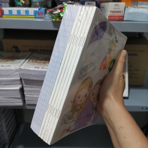 Combo 10 Quyển Tập A5 4 Ôly 70gsm 96 Trang + 5 Bút Bi Nến IT35 Chính Hãng Ấn Độ - Văn Phòng Phẩm Học Sinh
