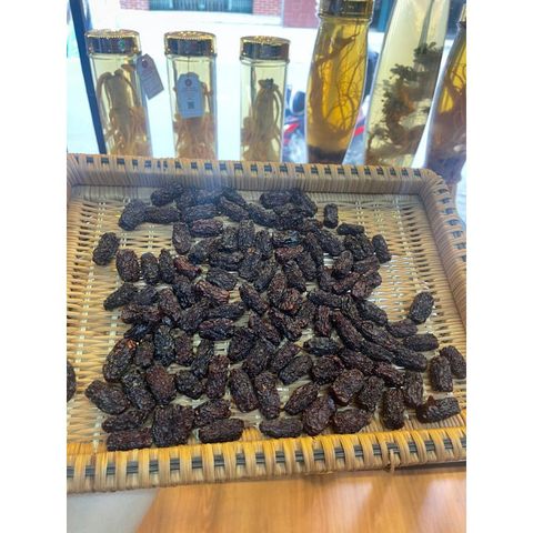 Táo Đen Lội 1 100Gram - Hoa Quả Sấy Khô Ngon Miệng, Giàu Dinh Dưỡng, Hỗ Trợ Sức Khỏe Tốt, Lựa Chọn Dinh Dưỡng Tự Nhiên