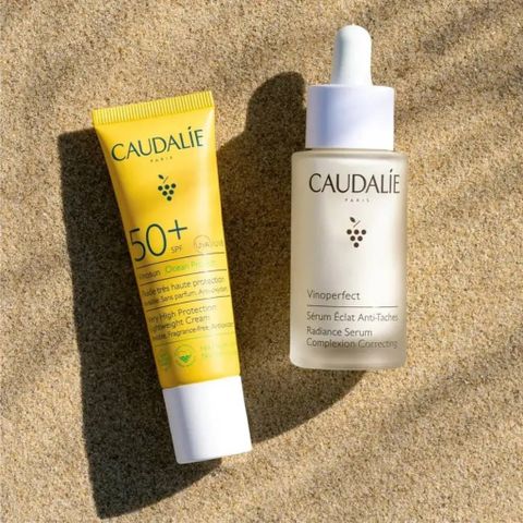 Combo Chăm Sóc Da Caudalie Vinoperfect - Serum Sáng Da + Kem Chống Nắng Bảo Vệ Da, Giúp Mờ Thâm, Làm Đều Màu Da