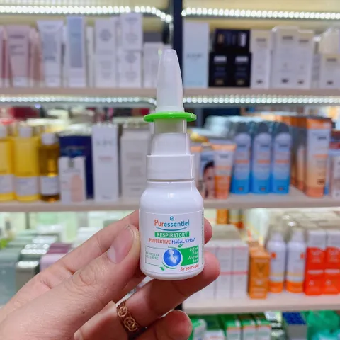 Xịt Mũi Thảo Dược Puressentiel 20ml - Bảo Vệ Hô Hấp Tự Nhiên, Ngăn Dị Ứng, Giảm Nghẹt Mũi, Dưỡng Ẩm Niêm Mạc