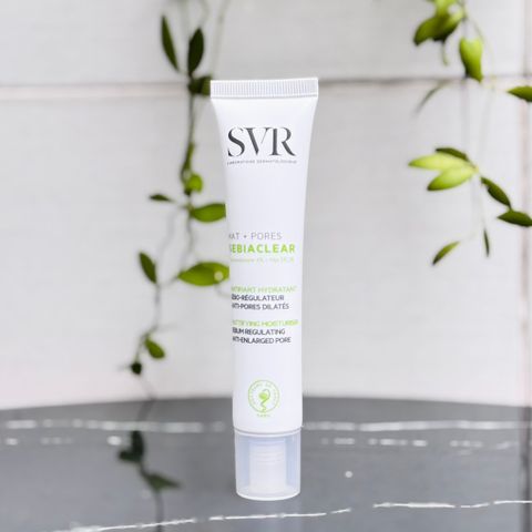 Kem Dưỡng Kiềm Dầu SVR Sebiaclear Mat + Pores 40ml - Giảm Bóng Nhờn, Se Khít Lỗ Chân Lông, Dưỡng Ẩm Mịn Da