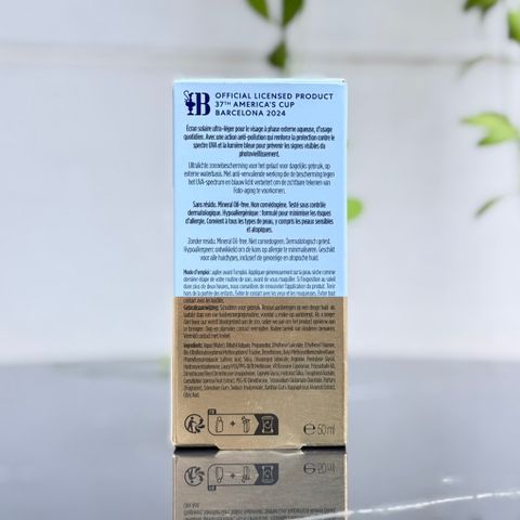Kem Chống Nắng Isdin Fusion Water Urban SPF30 50ml - Bảo Vệ Da Chống Ô Nhiễm & Ánh Sáng Xanh, Dưỡng Ẩm Bền Lâu