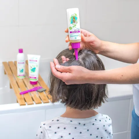 Tinh Chất Diệt Chấy Puressentiel - Giải Pháp Hoàn Toàn Cho Mái Tóc Khỏe Mạnh, An Toàn, Hiệu Quả Chỉ Trong 10 Phút - 100ml