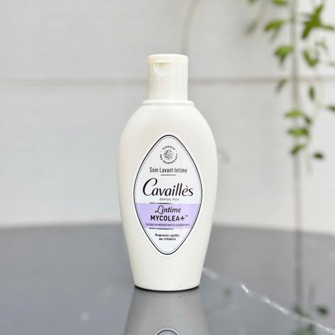 Dung Dịch Vệ Sinh Phụ Nữ Rogé Cavaillès Mycolea - Giảm Ngứa Hiệu Quả, An Toàn, Không Gây Dị Ứng - Rửa Kín Hàng Ngày 200ml