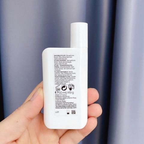 Sữa Chống Nắng La Roche-Posay Anthelios Invisible Fluid SPF50+ 50ml - Bảo Vệ Da Dầu Nhạy Cảm, Thẩm Thấu Nhanh, Không Nhờn Rít