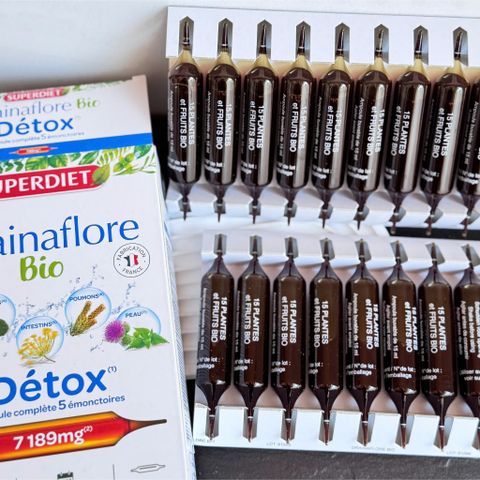 Nước Uống Detox Superdiet Drainaflore Bio – Thải Độc Gan Thận Ruột Từ Thảo Mộc Hữu Cơ - Hộp 20 Ống 15ml
