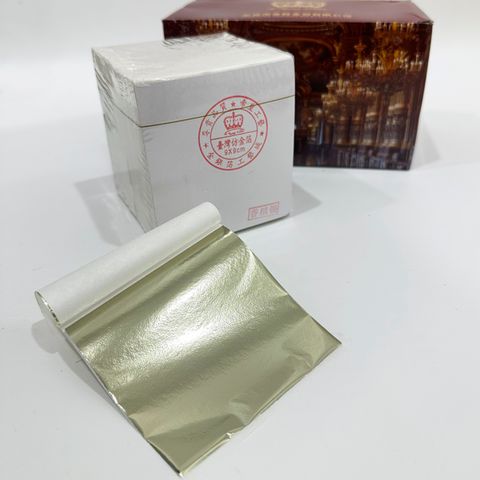Hộp 2000 Lá Vàng Sampange Bạc XBY Đài Đế Vương – Dát Vàng Đồ Thờ, Tượng Phật, Trang Trí Nội Thất Cao Cấp, Bền Màu