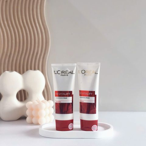 Sữa Rửa Mặt L’Oréal Revitalift 100ml (làm sạch da, săn chắc đàn hồi)
