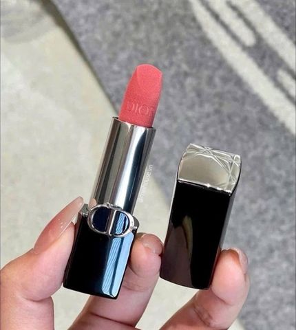 Son Dior Rouge 720 - Son Môi Màu Đỏ Sang Trọng - Đẳng Cấp Phong Cách Thời Trang Nữ