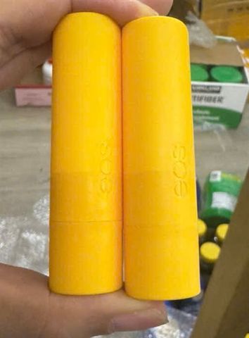 Son Dưỡng Môi EOS Cam Chanh 4g – Dưỡng Ẩm Trái Cây Tự Nhiên, Vitamin E, Hương Cam Tươi Mát