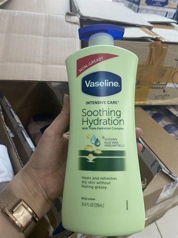 Sữa Dưỡng Thể Vaseline 725ml màu xanh  - Dưỡng ẩm và Trắng Da, Hỗ Trợ Làm Mềm Da, Sản Phẩm Chăm Sóc Da Hàng Ngày