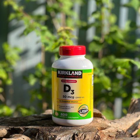 Viên uống Vitamin D3 Kirkland Signature Extra Strength 50mcg (2000 IU) - Hỗ trợ xương, miễn dịch, 600 viên Nhật Bản