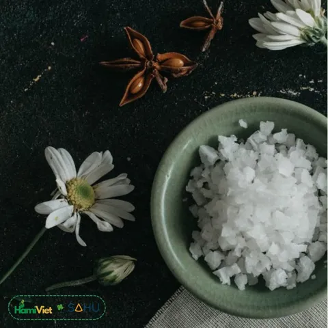 Muối Ngâm Rửa Sahu - 100% Muối Biển Tự Nhiên, Giúp Loại Bỏ Tạp Chất & Vi Khuẩn Trên Thực Phẩm Tươi Ngon & Vệ Sinh